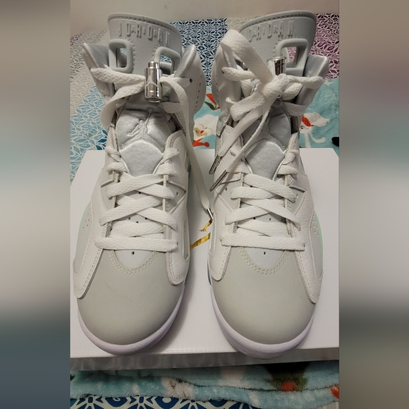 Women's Air jordan 6 retro - Picture 3 of 7